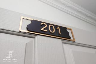 201 Chic Queen BR with Fast WiFi - Brunswick East - 7