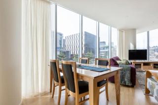 Stylish 2BR Condo Docklands Waterfront - 2