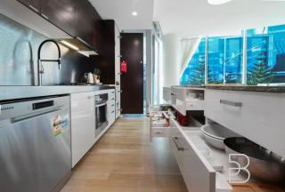 Stylish 2BR Condo Docklands Waterfront - Melbourne - 4