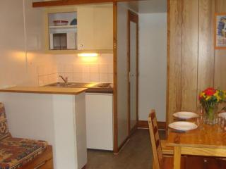 Chalet pour 4 avec Terrasse, Coin Repas Extérieur - 2 Chambres - API-1-52-410 - Sauveterre-de-Rouergue - 6