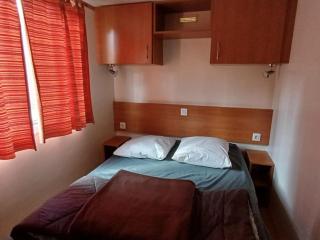 Mobil-home cosy avec terrasse pour 2 personnes - API-1-52-351 - 8