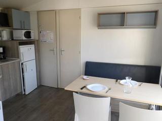 Mobil Home avec Terrasse pour 6 personnes - API-1-52-381 - 8