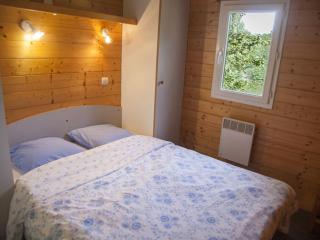 Chalet spacieux pour 8 pers - Vue étang - Terrasse - API-1-52-224 - Naucelle - 4