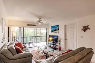 Park Shore Resort,Great views-Top Floor BLDGJ 454 - 7