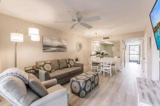 Park Shore Resort Charming 1st Floor-BLDG A 102 - 0