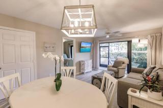 Park Shore Resort Charming 1st Floor-BLDG A 102 - 3