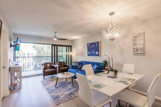 Park Shore Resort- BLDG I 351 - Remodeled - 6