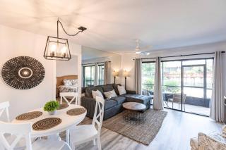 Park Shore Resort-Deluxe Condo 1st FloorBLDGE 134 - 0