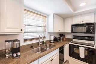 Park Shore Resort-Deluxe Condo 1st FloorBLDGE 134 - 3