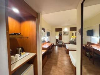 Bangkok Palace Hotel - 6