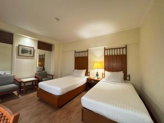 Bangkok Palace Hotel - 2