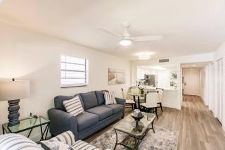 Park Shore Resort 2nd floor BLDG D 228 - 0