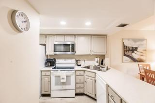 Park Shore Resort-2nd Floor BLDG H 245 Water views - 4