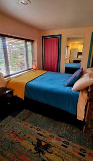 The Gold heart of Grass Valley w outdoor bathtub - 6