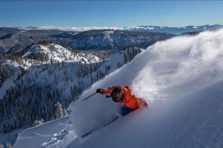 The Gold heart of Grass Valley w outdoor bathtub - 9