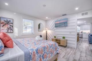 Coral Reef-with 2 King en-suite-IMG-AMI beaches within 6 Miles - 4