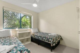 Lindomare Unit 2, 11 Orvieto Tce, Kings Beach - Caloundra - 3
