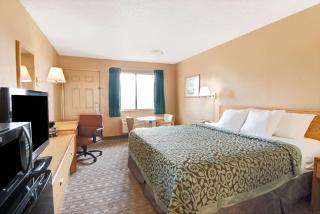 Days Inn by Wyndham El Paso Airport East - 6