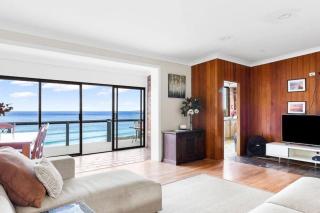 Surfers Retreat with access to the beach - 0