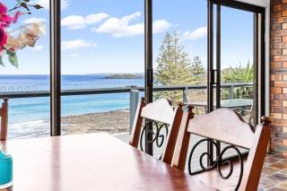 Surfers Retreat with access to the beach - 4