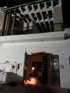 B121 kedar nagar - 6