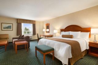 Travelodge by Wyndham Strathmore - 5