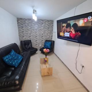 Acogedor y cómodo apartamento 202 - Bogotá - 0