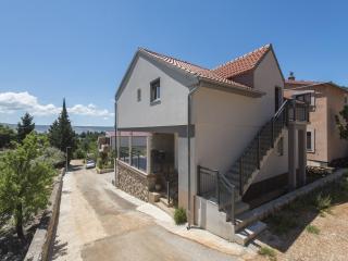 Apartment in Starigrad near Paklenica Park - Starigrad-Paklenica (Ortopula) - 0