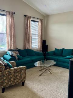 Gorgeous Covepark Home by Maureen - 5