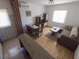 Apartment in Starigrad near Paklenica Park - Starigrad-Paklenica (Ortopula) - 4