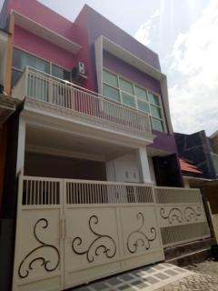 guest host Rumah Yoga - - 3