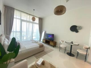 Modern DAMAC Hills Studio with Balcony, Gym & Pool - 0