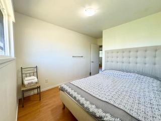 Cozy 3 Bedrooms with Kitchen and Laundry Near Airport - Richmond - 7