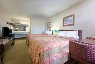 Days Inn by Wyndham Greenville - Greenville - 8