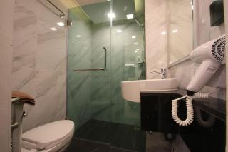 Pratunam Atrium Hotel - 1