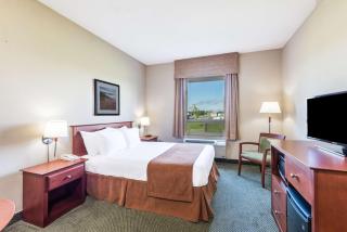Super 8 by Wyndham Windsor NS - Windsor - 3