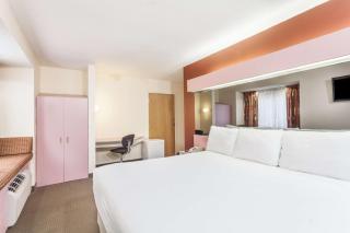 Quality Inn & Suites - 2