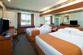 Microtel Inn and Suites Pueblo - 2