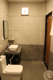 New Baba Ramdev Hotel & Restaurant - 9