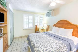 Days Inn by Wyndham Maui Oceanfront - Wailea - 7