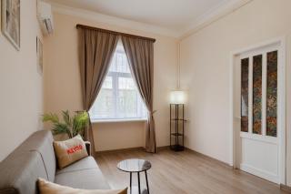 Spacious 1 bedroom apartment KeyGo #0177 your cozy corner just minutes from the Opera House - 1