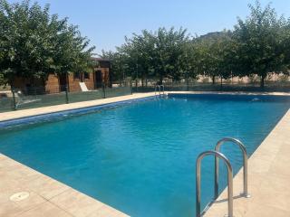 Granja escuela con Bungalows - San Martín de la Vega - 0