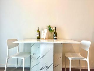 Modern Thai Hideout - 9