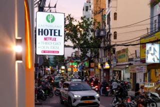 Cactusland Hotel Tan Binh Near T3 Station - Hô-Chi-Minh-Ville - 5