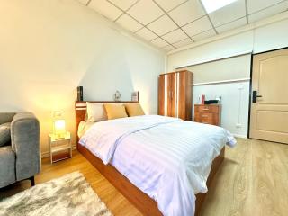 Modern Thai Hideout - 6