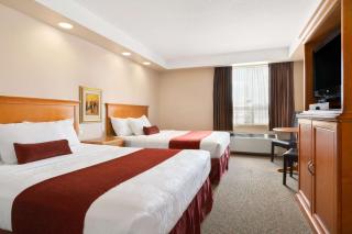 Travelodge by Wyndham Spruce Grove - Spruce Grove - 2