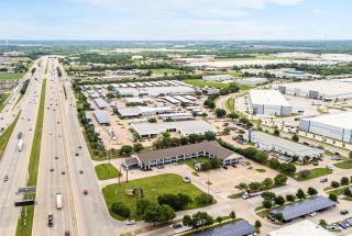 Days Inn by Wyndham McKinney - McKinney - 2