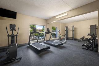 La Quinta by Wyndham Raleigh Cary - 3