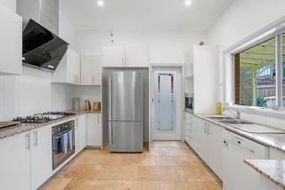 Chic 4 Bedroom House at Five Dock - Sydney - 1