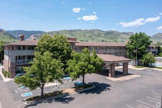 Comfort Inn & Suites Boulder - 8